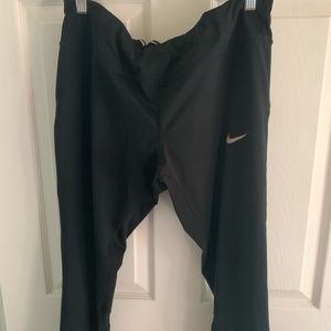 Nike cropped running pants